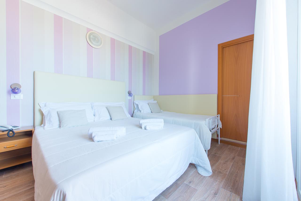 Hotel Galassia Rimini Exterior foto